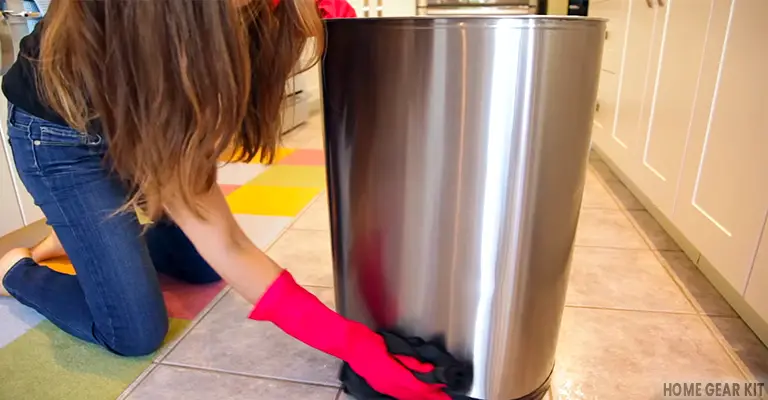 How to Clean Garbage Cans